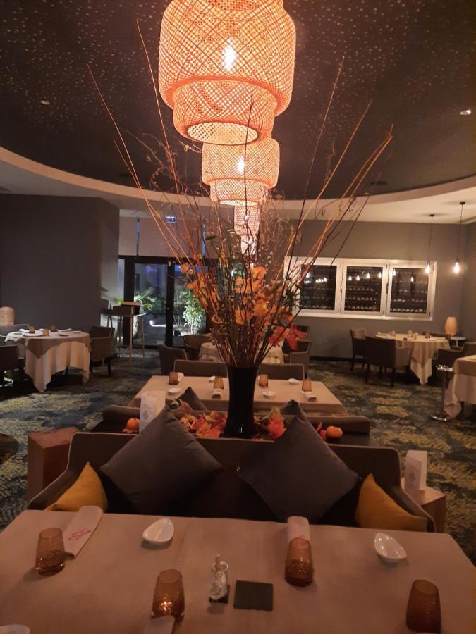 Hotel & Restaurant La Maison Des Bles Boutervilliers Экстерьер фото