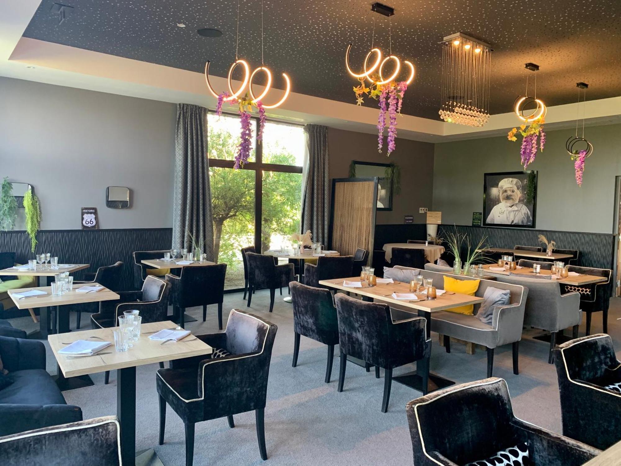 Hotel & Restaurant La Maison Des Bles Boutervilliers Экстерьер фото